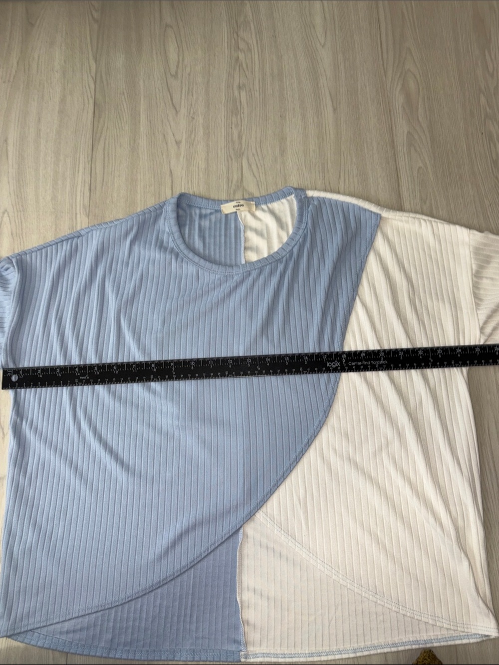 ENTRO Light Blue and Cream Ribbed Colorblock Top - Picture 8 of 9